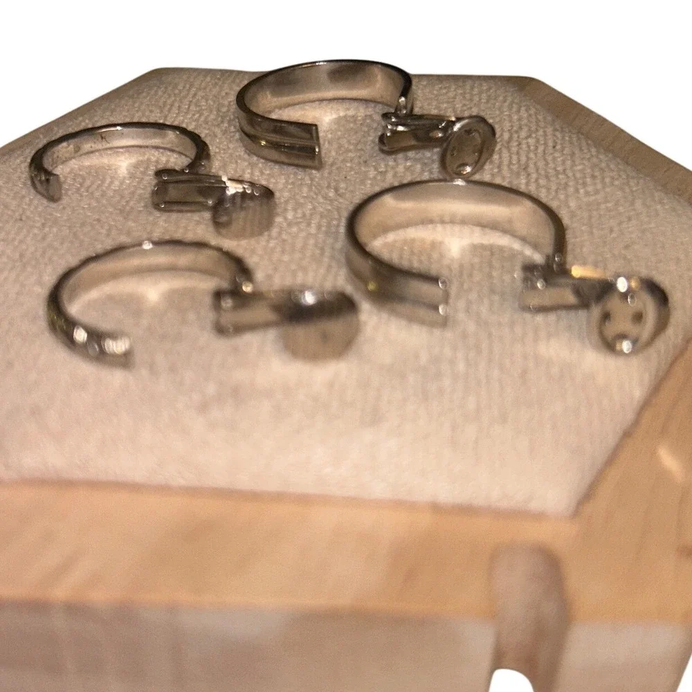 Silver Tone Clip On Hoop Earring Set 2 Pairs Twisted Rope and‎ Polished Smooth